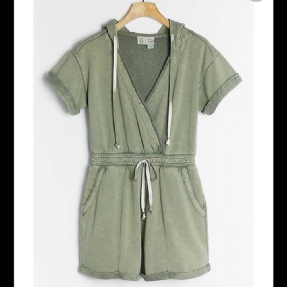 Anthropologie Saturday Sunday Kendall Hooded Romper Size XS Moss Green